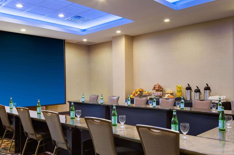 Embassy Suites by Hilton Dallas-Love Field, Dallas, United States