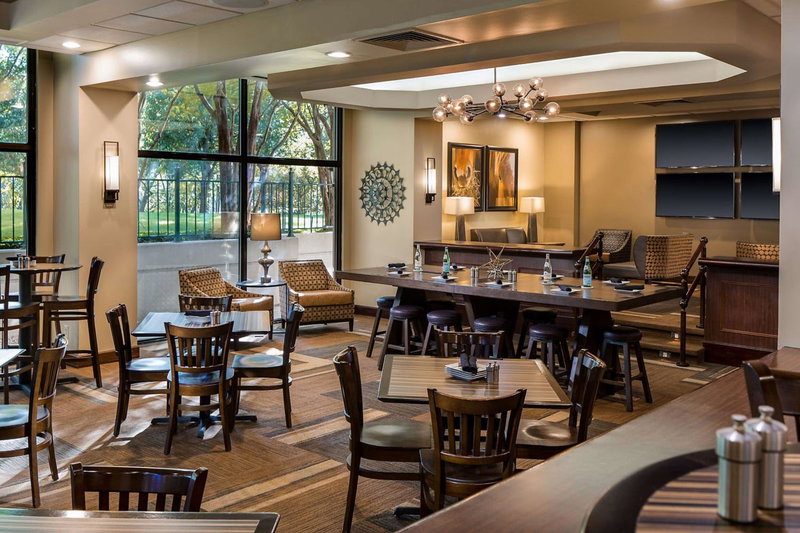 Embassy Suites by Hilton Dallas-Love Field, Dallas, United States