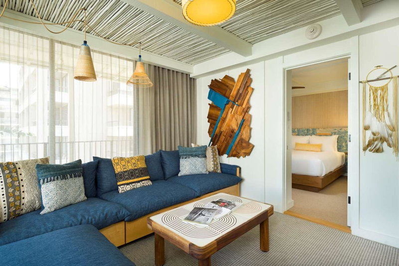 The Surfjack Hotel & Swim Club - NO AMENITY FEE, Honolulu, United States