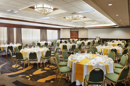 Embassy Suites by Hilton Greensboro Airport, Friendship, United States