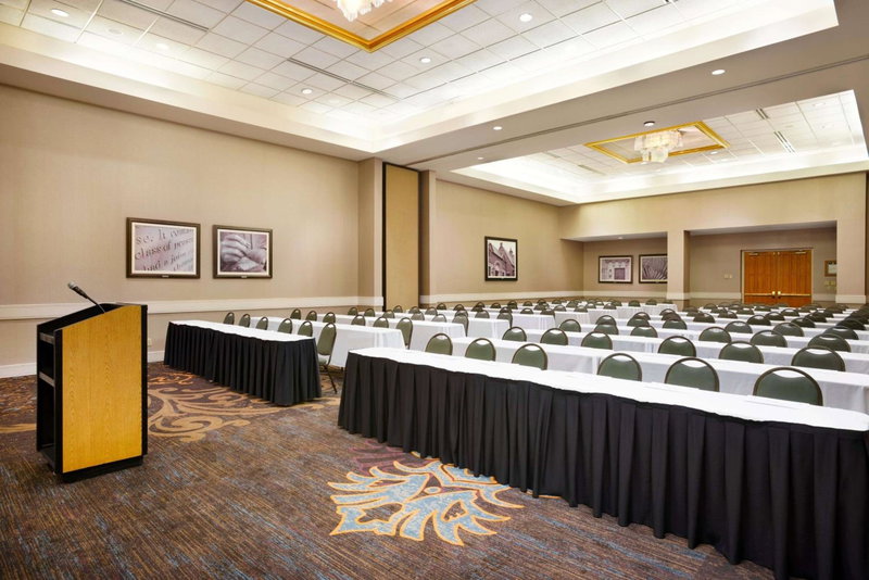 Embassy Suites by Hilton Greensboro Airport, Friendship, United States