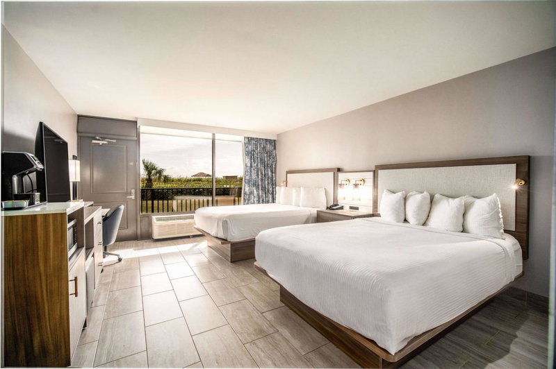 La Quinta by Wyndham Cocoa Beach Oceanfront, Cocoa Beach, United States