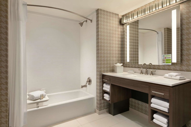 Home2 Suites By Hilton Chantilly Dulles Airport, Chantilly, United States