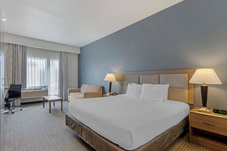 Best Western Plus Peppertree Nampa Civic Center Inn, Nampa, United States