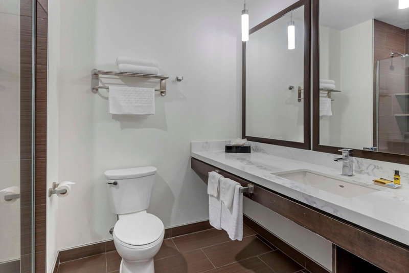 Best Western Plus Peppertree Nampa Civic Center Inn, Nampa, United States