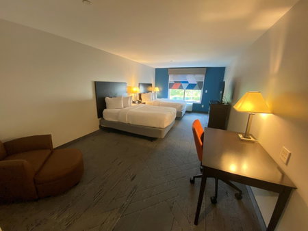 Holiday Inn Express & Suites Raleigh West - Lenovo Center by IHG, Raleigh, United States