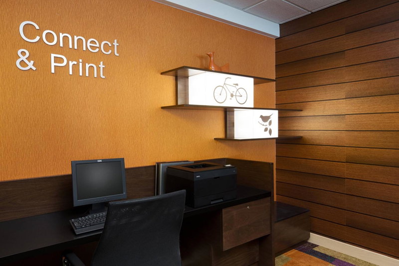 Fairfield Inn & Suites Chicago Midway Airport, Bedford Park, United States