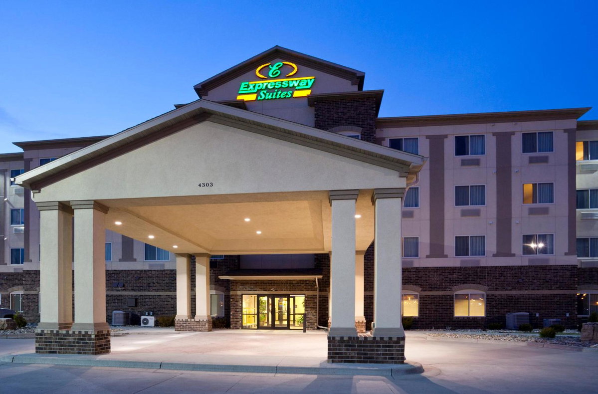 Expressway Suites Fargo, United States