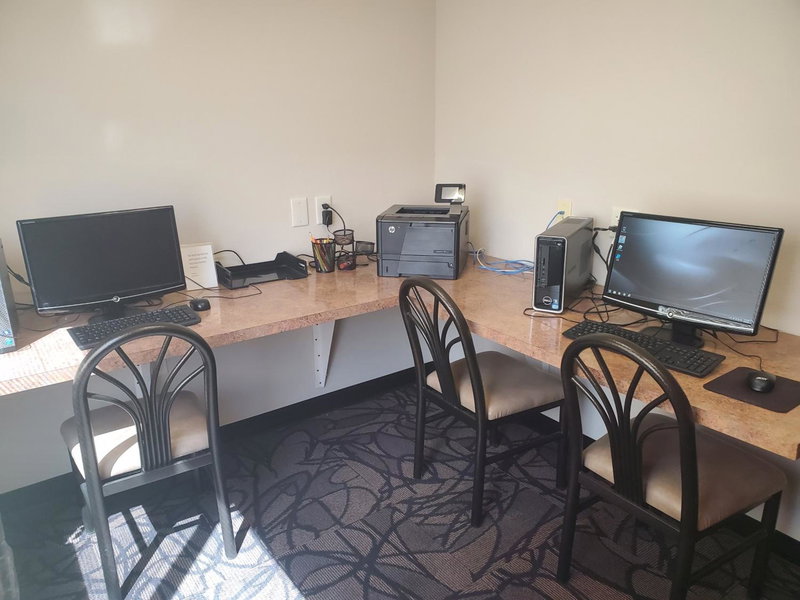 Expressway Suites Fargo, Fargo, United States