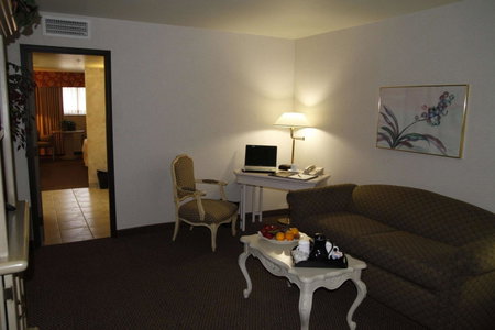Ramada by Wyndham Viscount Suites Tucson East, Tucson, United States