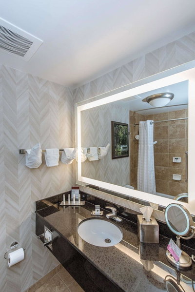 DoubleTree by Hilton North Charleston - Convention Center, Charleston, United States