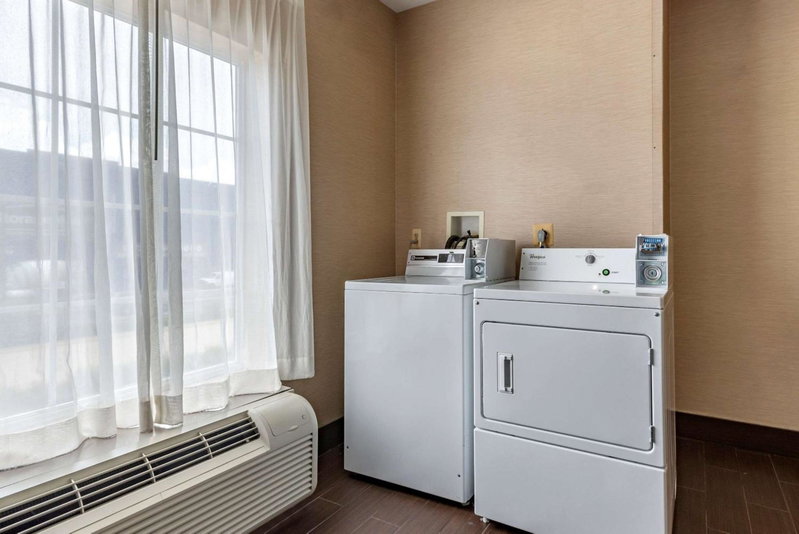 Comfort Suites Newark - Harrison, Newark, United States