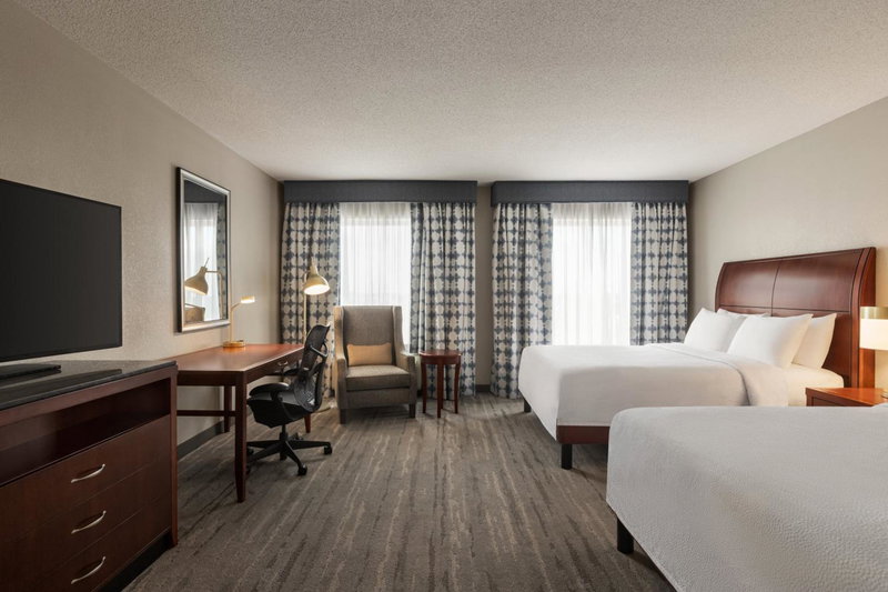 Hilton Garden Inn Fort Myers Airport/FGCU, Fort Myers, United States