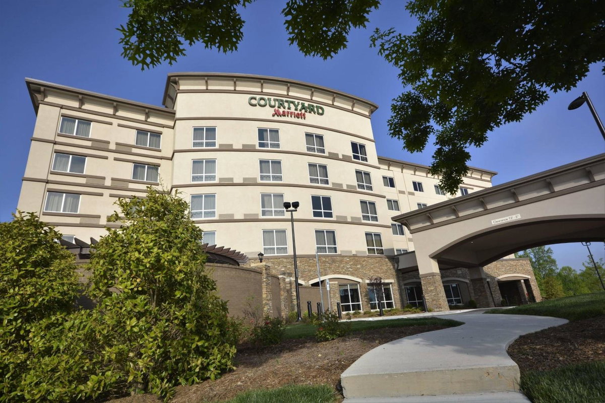 Hotel · Courtyard by Marriott Asheville Airport, Arden