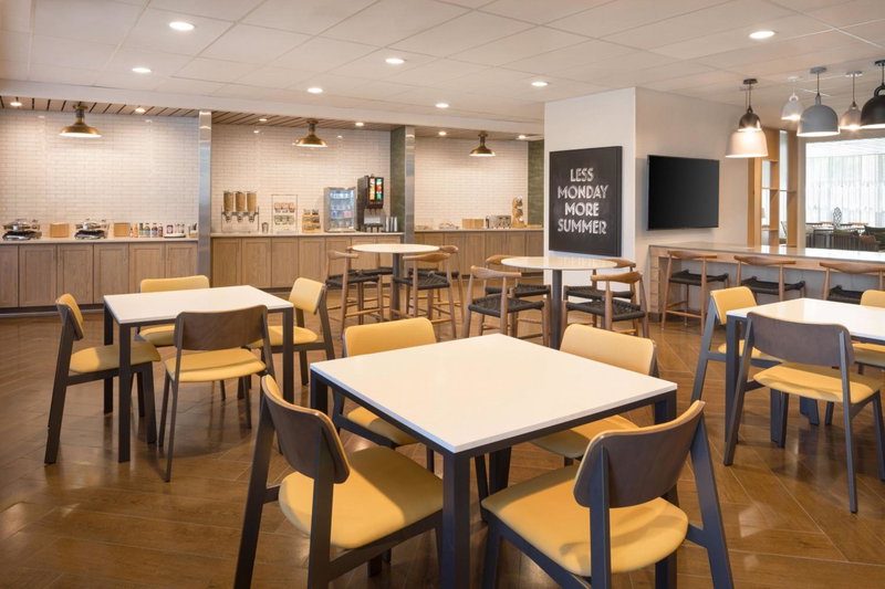 Fairfield Inn & Suites by Marriott Fresno North/Shaw Avenue, Fresno, United States
