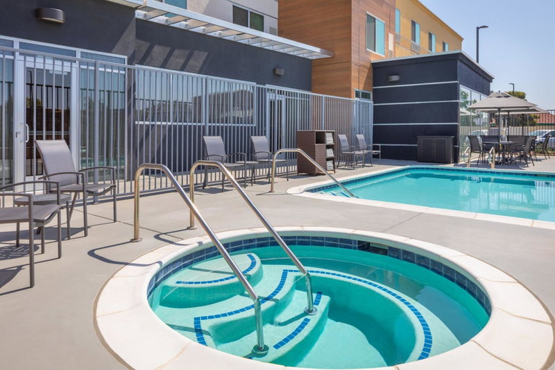 Fairfield Inn & Suites by Marriott Fresno North/Shaw Avenue, Fresno, United States