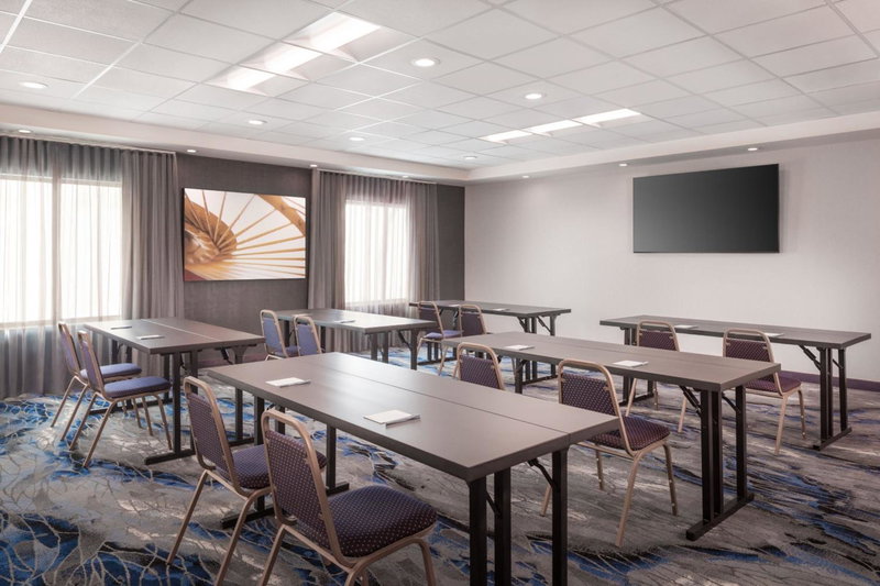 Fairfield Inn & Suites by Marriott Fresno North/Shaw Avenue, Fresno, United States