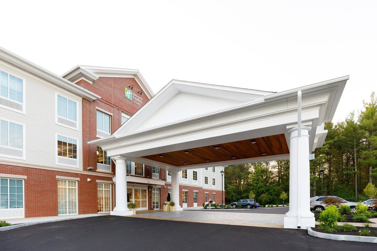 Holiday Inn Express & Suites - Sturbridge by IHG, United States