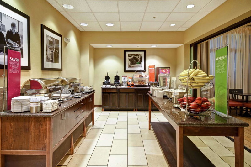 Hampton Inn & Suites Folsom, Folsom, United States