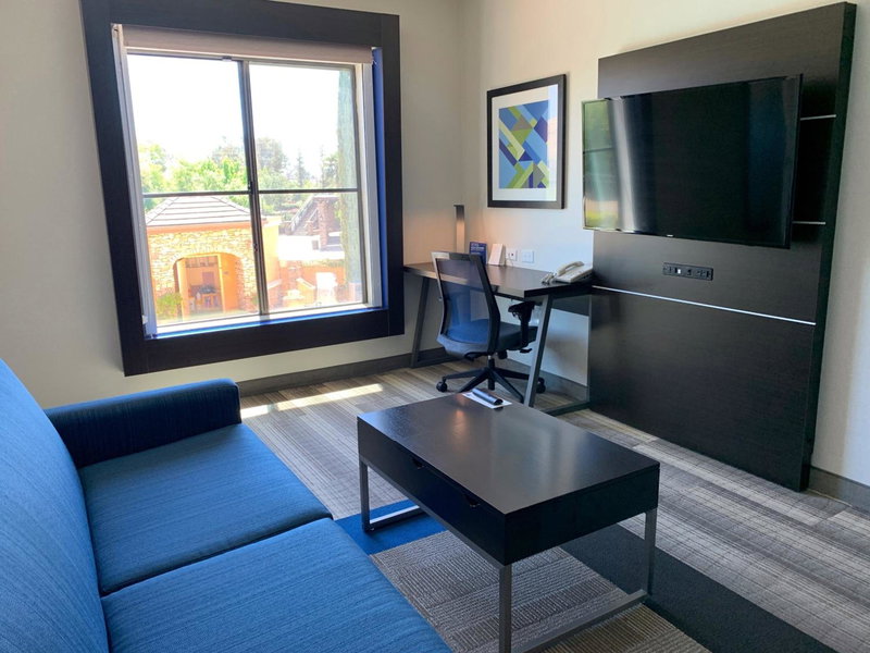 Holiday Inn Express & Suites El Dorado Hills by IHG, El Dorado Hills, United States