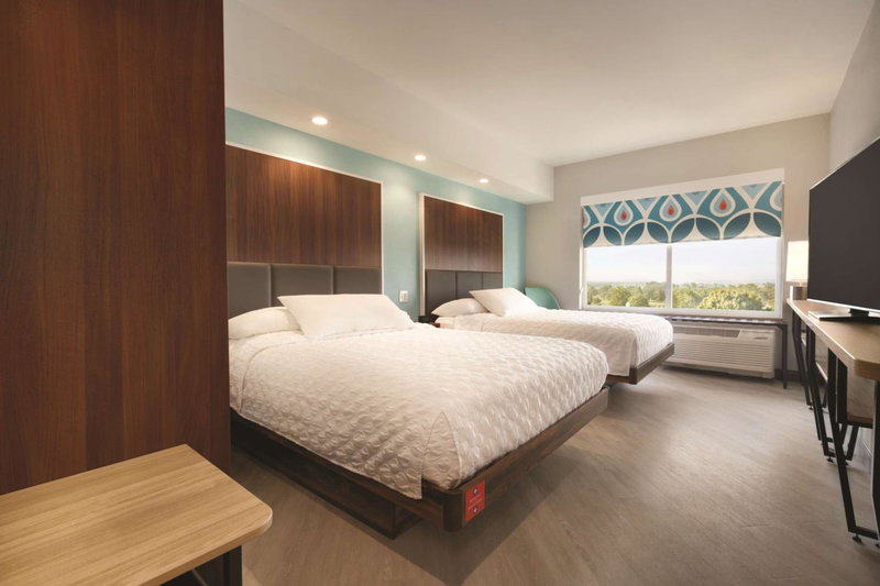 Tru By Hilton Lancaster East, Lancaster, United States
