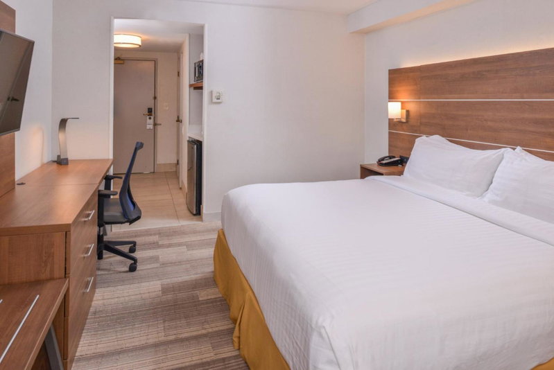 Holiday Inn Express Palm Desert by IHG, Palm Desert, United States