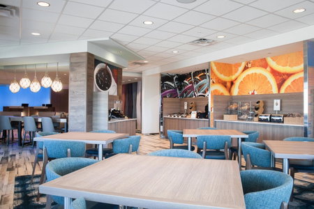 Fairfield Inn & Suites by Marriott Clearwater Beach, Clearwater Beach, United States
