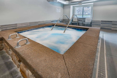 Microtel Inn & Suites by Wyndham Georgetown Lake, Georgetown, United States