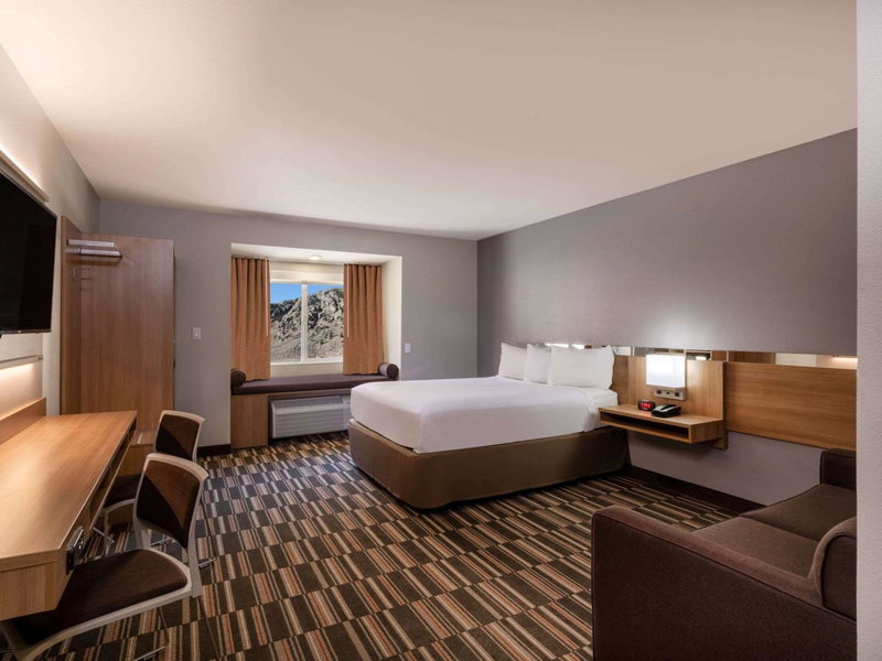 Microtel Inn & Suites by Wyndham Georgetown Lake, Georgetown, United States