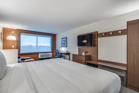 Holiday Inn Express & Suites Dallas North - Addison by IHG, Addison, United States