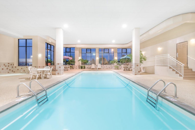 Elevation Inn & Suites, Trademark Collection by Wyndham Downtown Rapid City- Walking Distance To The Monument, Rapid City, United States