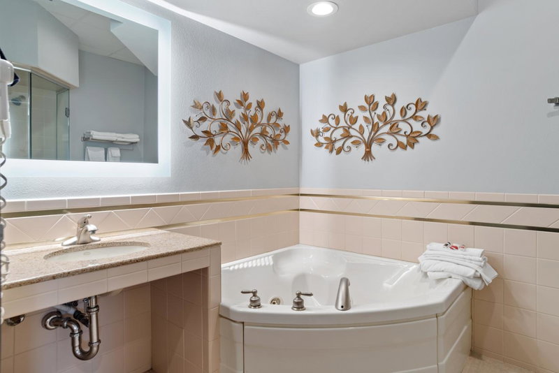 Elevation Inn & Suites, Trademark Collection by Wyndham Downtown Rapid City- Walking Distance To The Monument, Rapid City, United States