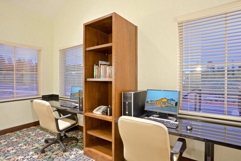Staybridge Suites Everett - Paine Field by IHG, Mukilteo, United States