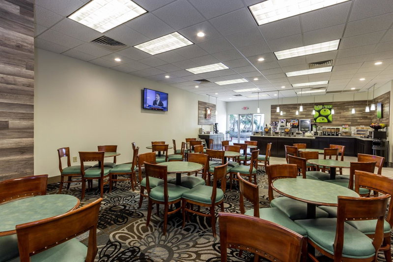 La Quinta by Wyndham Clearwater Central, Clearwater, United States