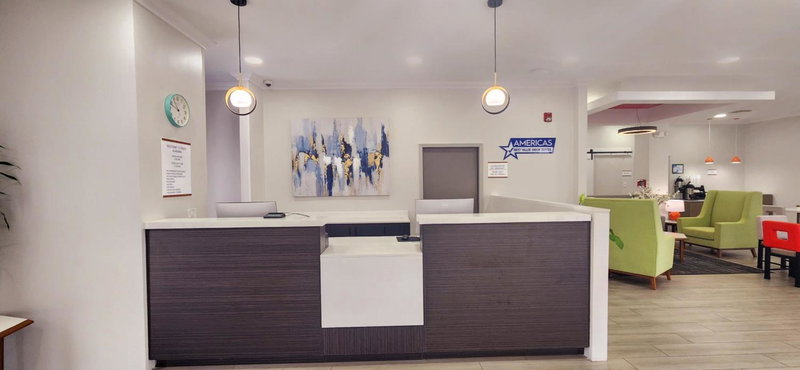 Americas Best Value Inn & Suites-Foley - Fully Renovated, Foley, United States