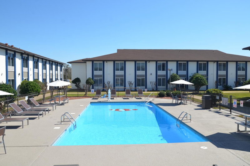 Americas Best Value Inn & Suites-Foley - Fully Renovated, Foley, United States