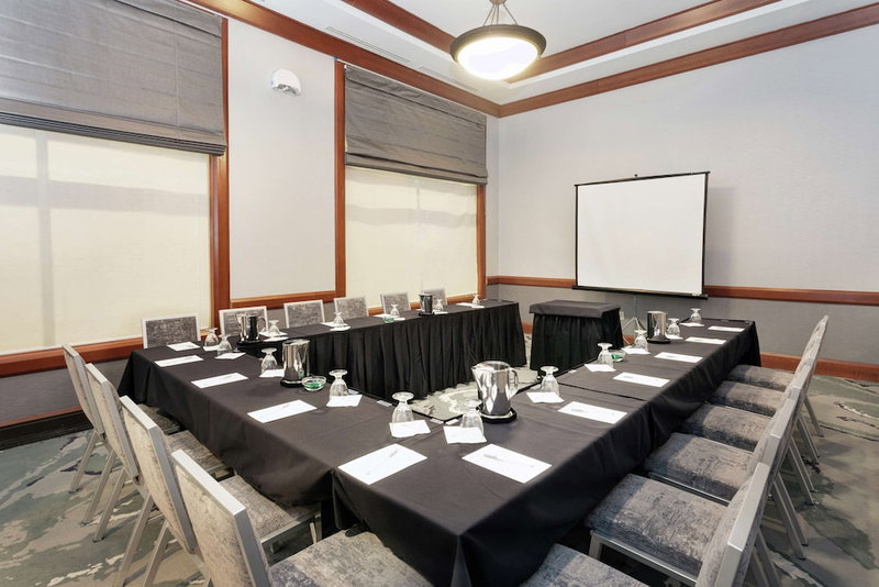 Hilton Garden Inn Chicago North Shore/Evanston, Evanston, United States