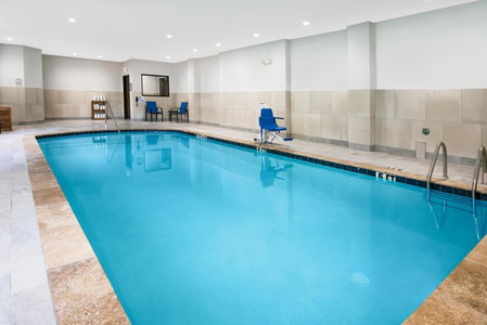 Holiday Inn Express and Suites Houston North - IAH Area by IHG, Houston, United States
