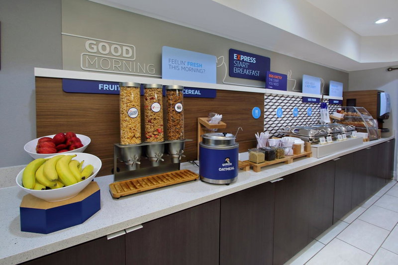 Holiday Inn Express and Suites Houston North - IAH Area by IHG, Houston, United States