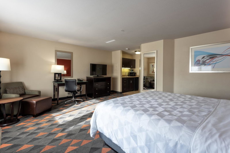 Holiday Inn Oceanside Marina Camp Pendleton by IHG, Oceanside, United States