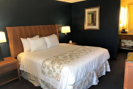 Cascades Inn, Bloomington, United States