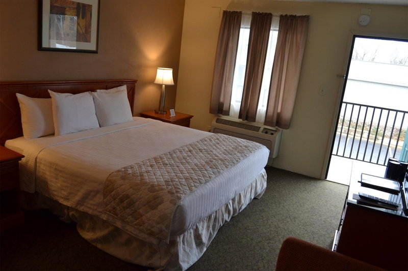 Cascades Inn, Bloomington, United States