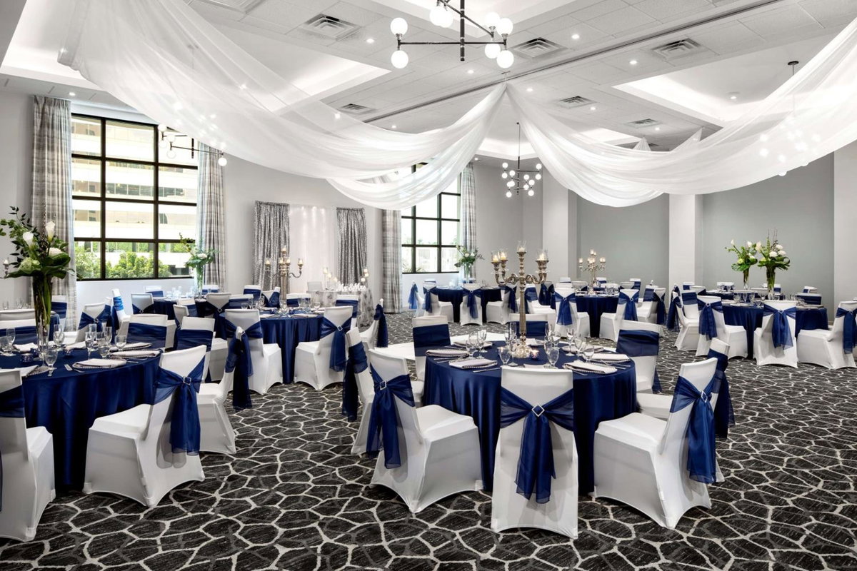 Hotel · Embassy Suites by Hilton Tampa Airport Westshore, Tampa