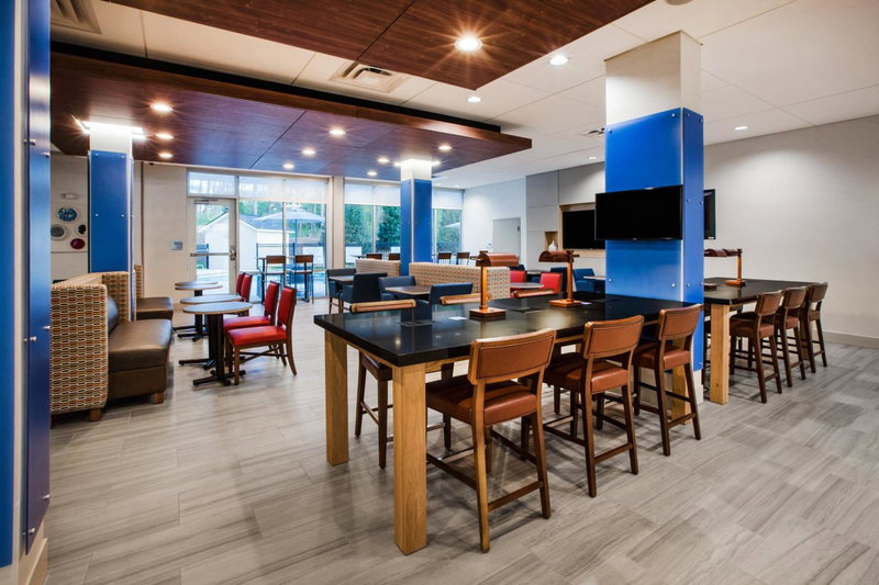 Holiday Inn Express & Suites Atlanta N - Woodstock by IHG, Woodstock, United States
