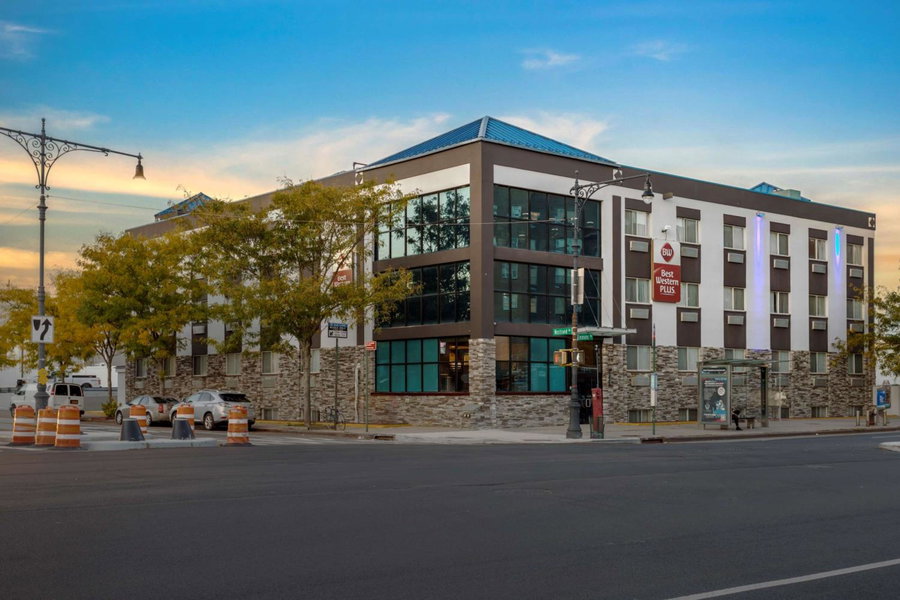 Best Western Plus Brooklyn Bay Hotel, Brooklyn, United States