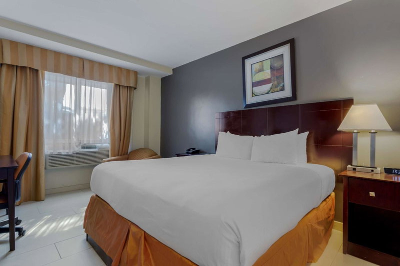 Best Western Plus Brooklyn Bay Hotel, Brooklyn, United States