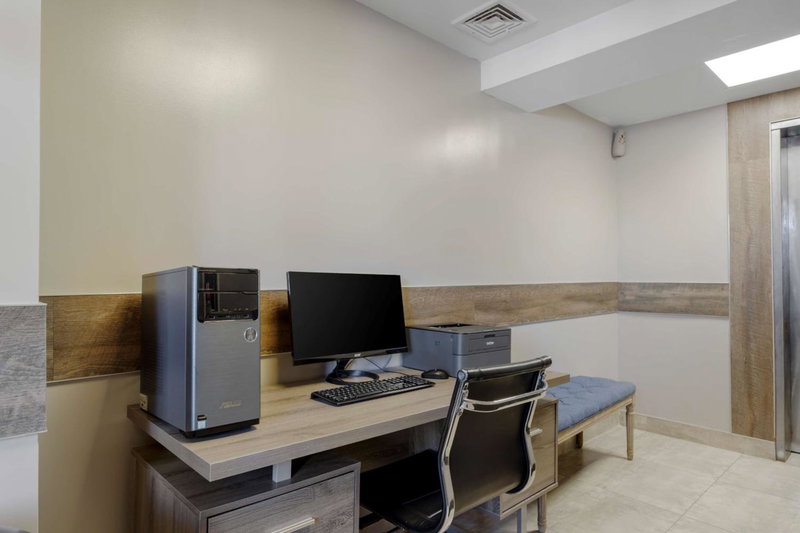 Best Western Plus Brooklyn Bay Hotel, Brooklyn, United States
