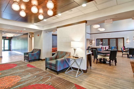 Hampton Inn & Suites Detroit/Troy, Clawson, United States