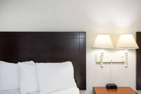 La Quinta by Wyndham Melbourne Viera, Melbourne, United States