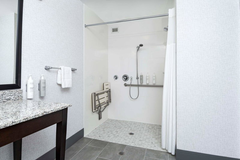 Hampton Inn & Suites - Raleigh Downtown, Raleigh, United States